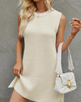 Solid Color Round-neck Knitted Dress